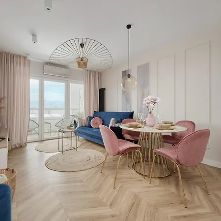 Apartment Elegant With Balcony Krakowska By Renters Prestige *