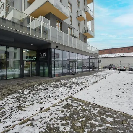 Elegant With Balcony Krakowska By Renters Prestige Appartement