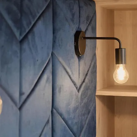 Elegant With Balcony Krakowska By Renters Prestige * Breslavia