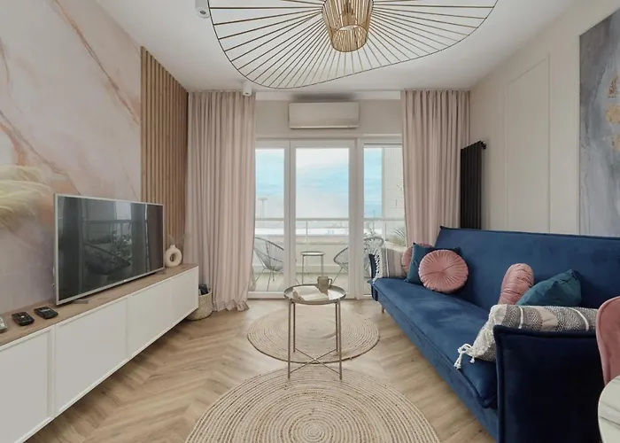 Elegant With Balcony Krakowska By Renters Prestige アパート