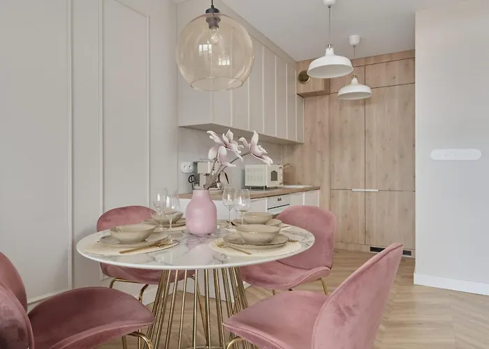 Elegant With Balcony Krakowska By Renters Prestige アパート