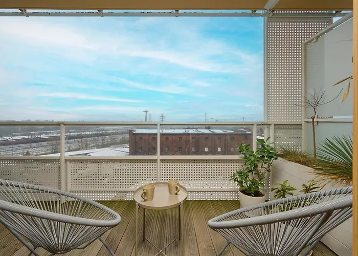 Elegant With Balcony Krakowska By Renters Prestige *