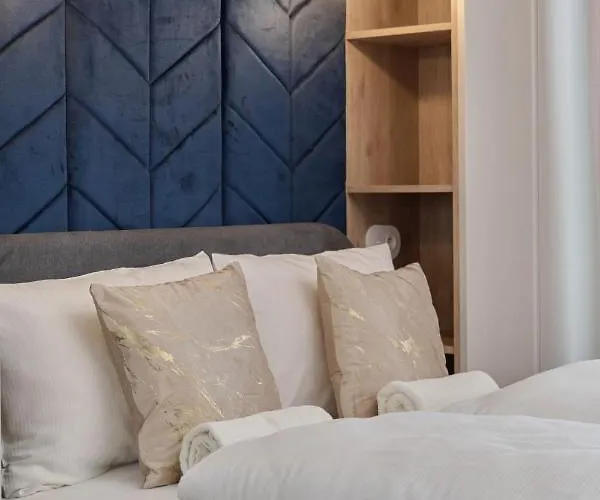 Elegant With Balcony Krakowska By Renters Prestige ヴロツワフ