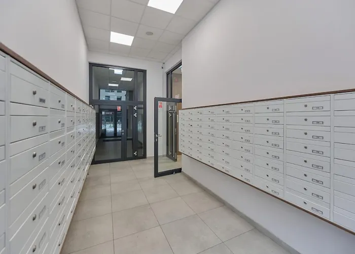 Elegant With Balcony Krakowska By Renters Prestige ヴロツワフ