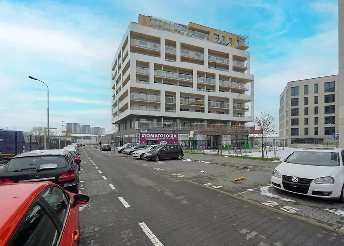 Elegant With Balcony Krakowska By Renters Prestige